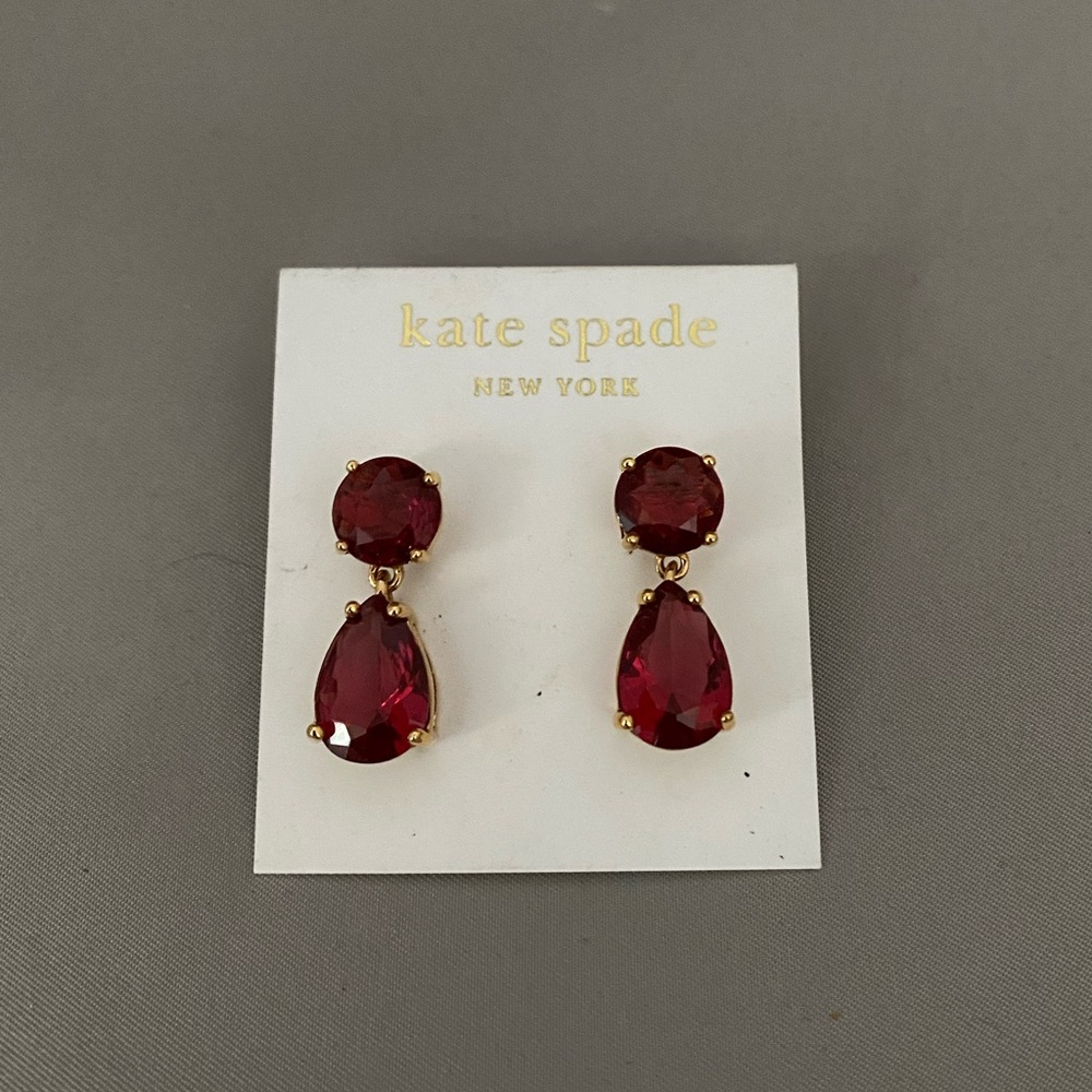 Teardrop dark pink earrings